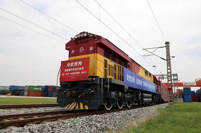 陜西中歐班列汽車出口專列實現常態(tài)化運輸，助推貨物進出口高質量發(fā)展